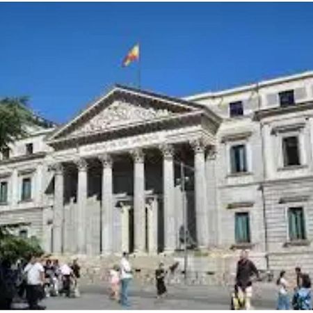 La Casita De Cibeles Apartment Мадрид Екстериор снимка